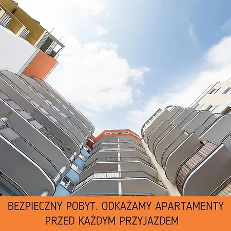 Spacerowa With Parking By Renters Apartman