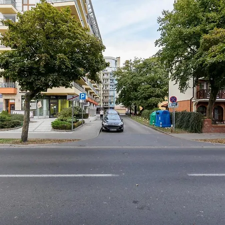 Apartment Spacerowa With Parking By Renters