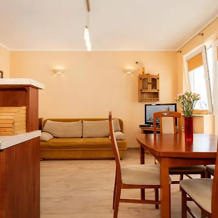 Apartment Spacerowa With Parking By Renters