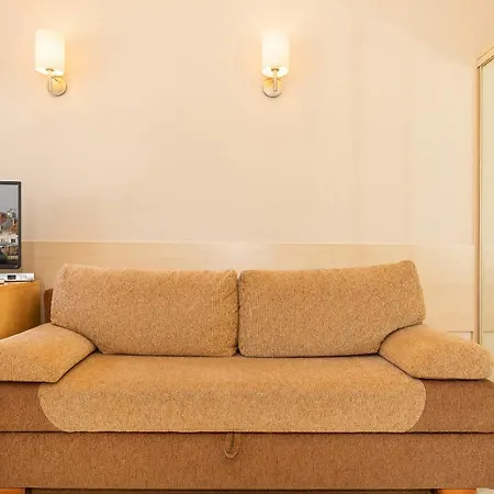 아파트 Spacerowa With Parking By Renters 코워브제크
