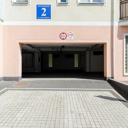 Spacerowa With Parking By Renters * 코워브제크