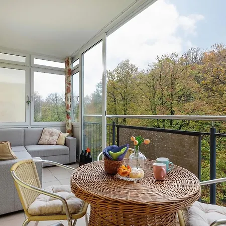 Spacerowa With Parking By Renters Daire *