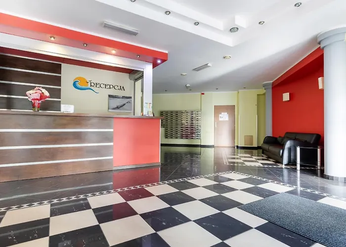 Spacerowa With Parking By Renters Apartment *