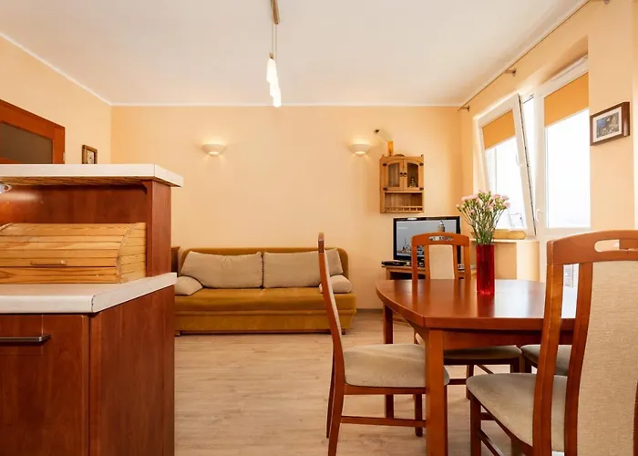 Apartment Spacerowa With Parking By Renters