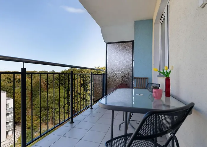 Spacerowa With Parking By Renters Apartment Kolobrzeg