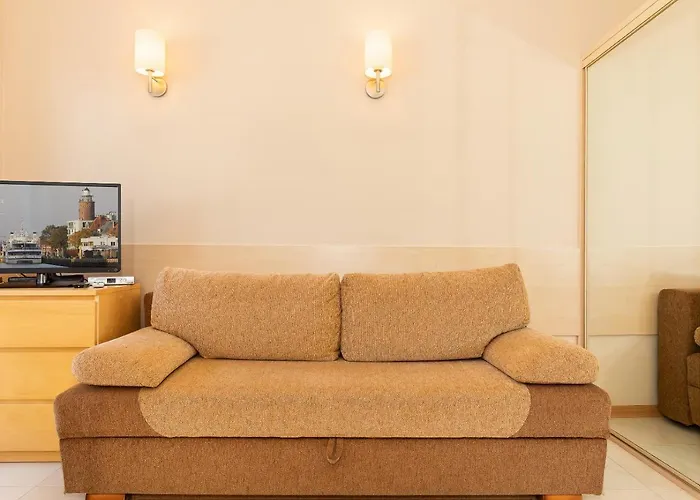 Apartment Spacerowa With Parking By Renters Kolobrzeg